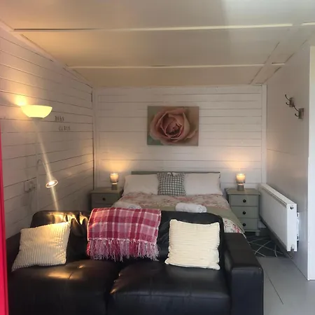 Apartment Bob's